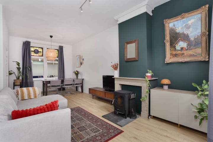 Photo 2 of Meidoornstraat 14