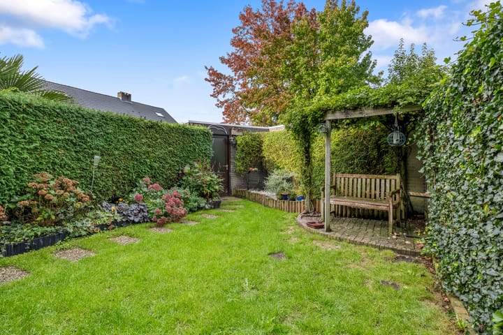 Tussenwoning te koop: Bleiswijkpad 12, Arnhem