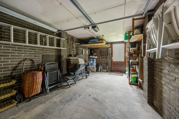 Tussenwoning te koop: Bleiswijkpad 12, Arnhem
