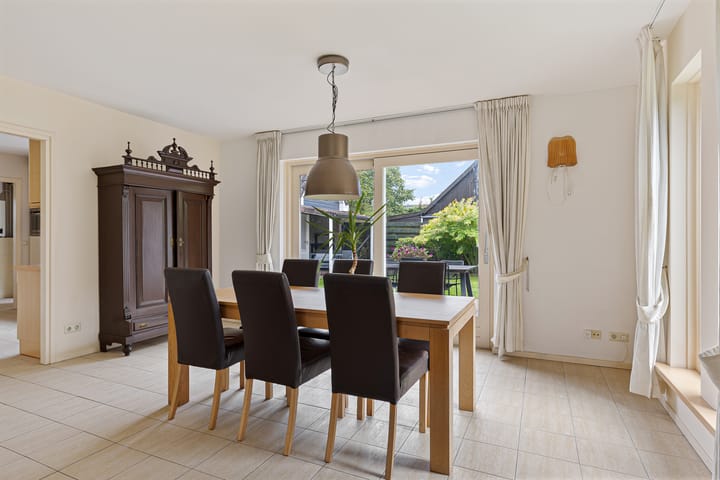 Vrijstaande woning te koop: Koweblomke 49, Damwâld