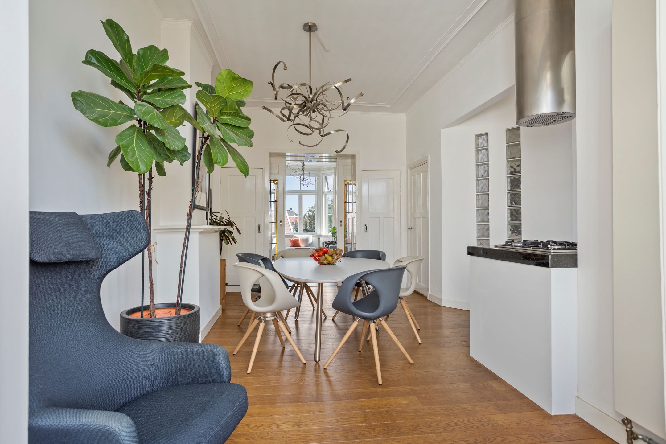 Photo 12 of Verhagen Metmanstraat 36