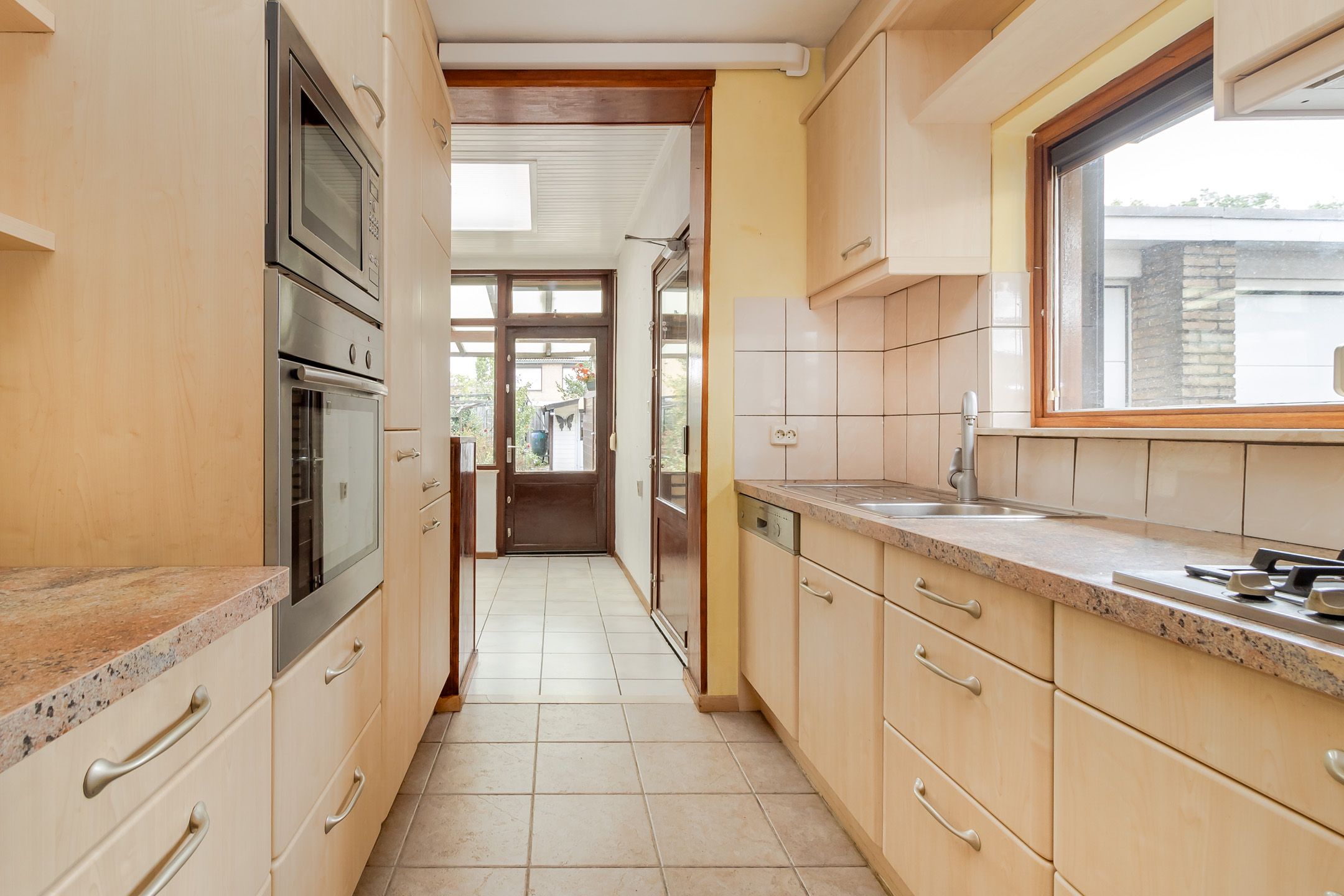 Photo 12 of Kamperstraat 26