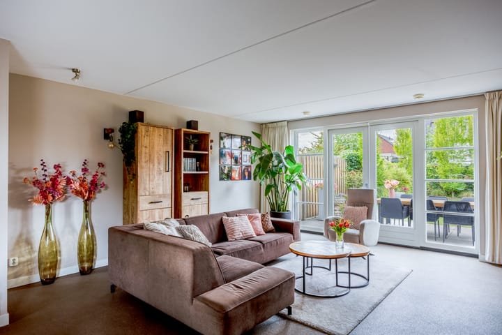 Twee-onder-één-kap te koop: Zilveresdoorn 7, Cuijk