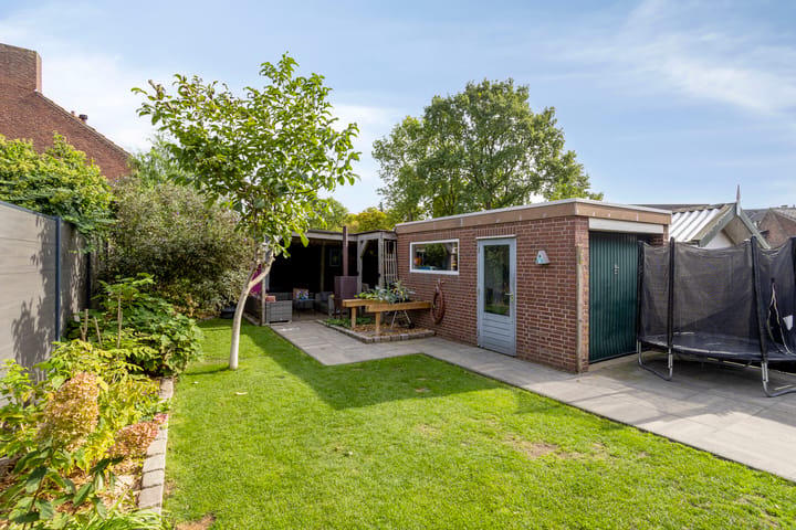 Twee-onder-één-kap te koop: Schoolstraat 26, Herten
