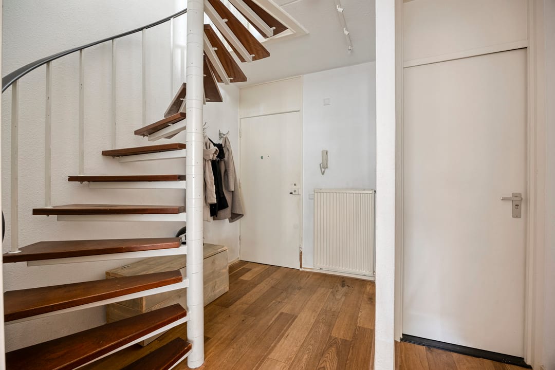 Photo 8 of Havenstraat 13-F