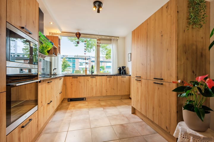 Tussenwoning te koop: Buitenpepersdreef 186, 'S-Hertogenbosch