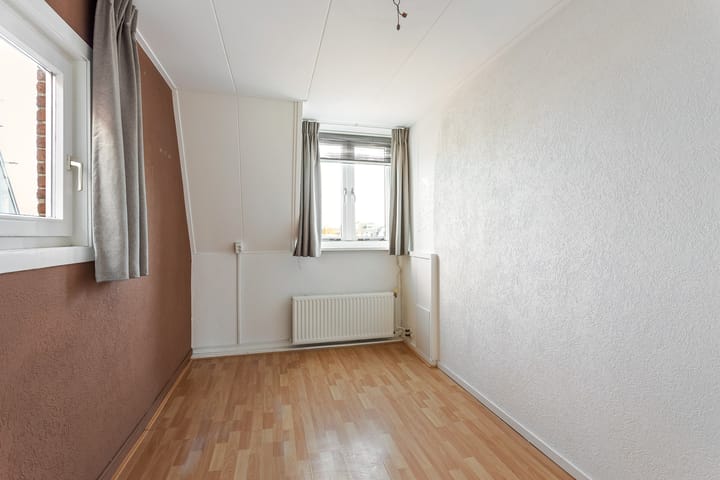 Foto 4 van Ambtstraat 57