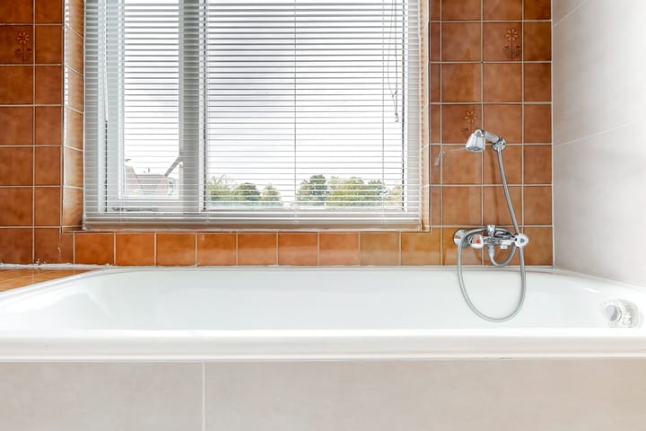 Hoekwoning te koop: Willem Alexanderstraat 18, Zoeterwoude
