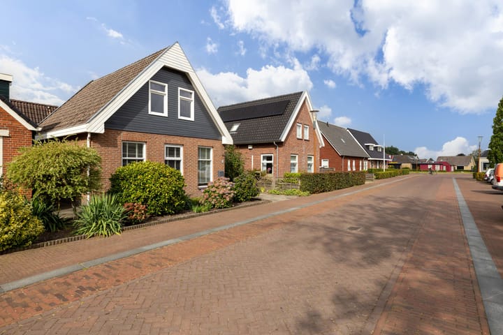 Vrijstaande woning te koop: Feintensloane 6, Feanwâlden