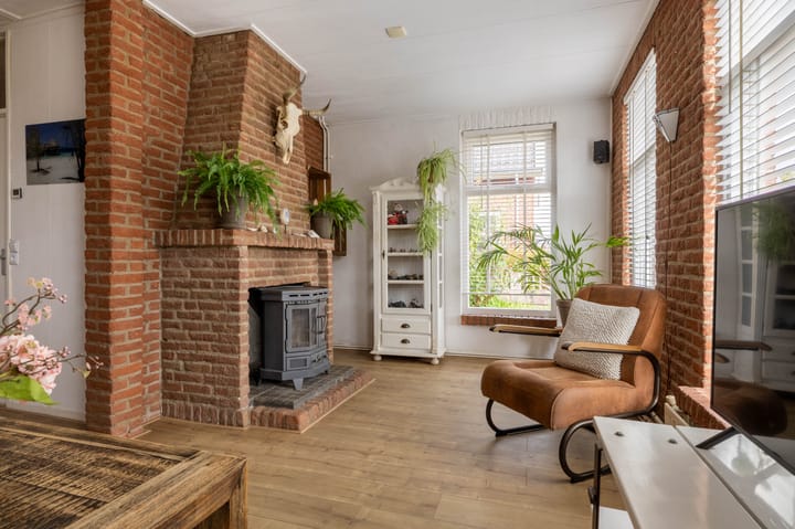 Vrijstaande woning te koop: Feintensloane 6, Feanwâlden