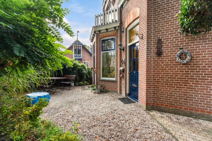 Photo 4 of Willemstraat 28