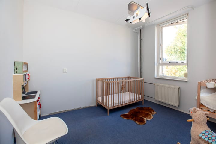 Tussenwoning te koop: Staringplein 6, Winterswijk