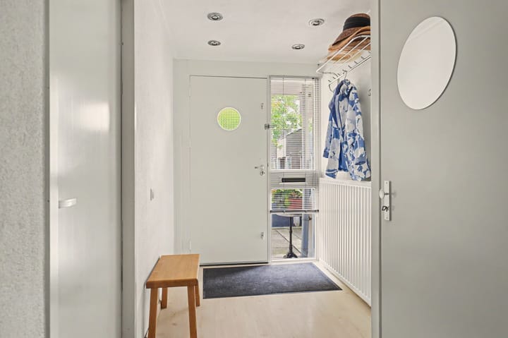 Appartement te koop: Doornenburg 6, Dordrecht