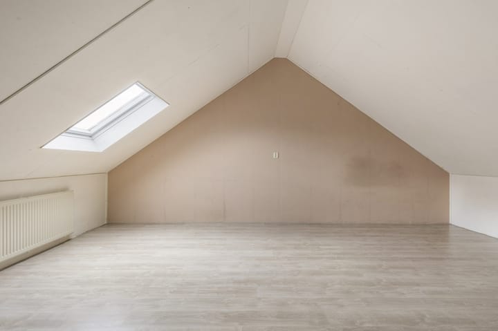 Tussenwoning te huur: Paulus Akkermanwei 14, Leeuwarden