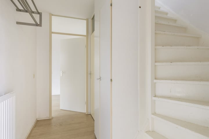 Tussenwoning te huur: Paulus Akkermanwei 14, Leeuwarden