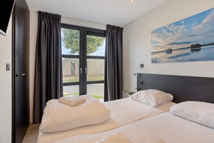 Vrijstaande woning te koop: Rijnbandijk 36-75, Maurik
