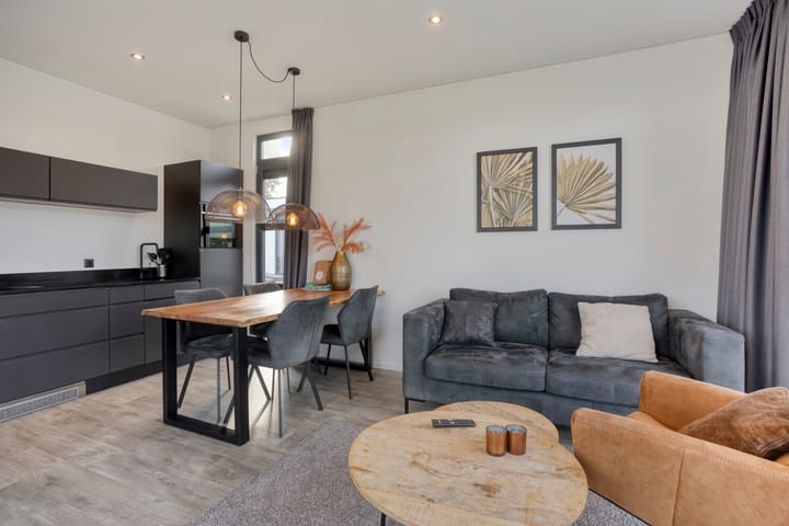 Vrijstaande woning te koop: Rijnbandijk 36-75, Maurik