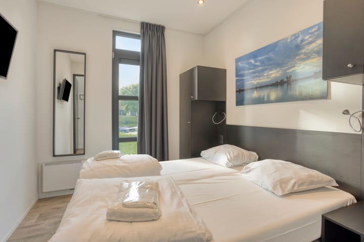 Vrijstaande woning te koop: Rijnbandijk 36-75, Maurik