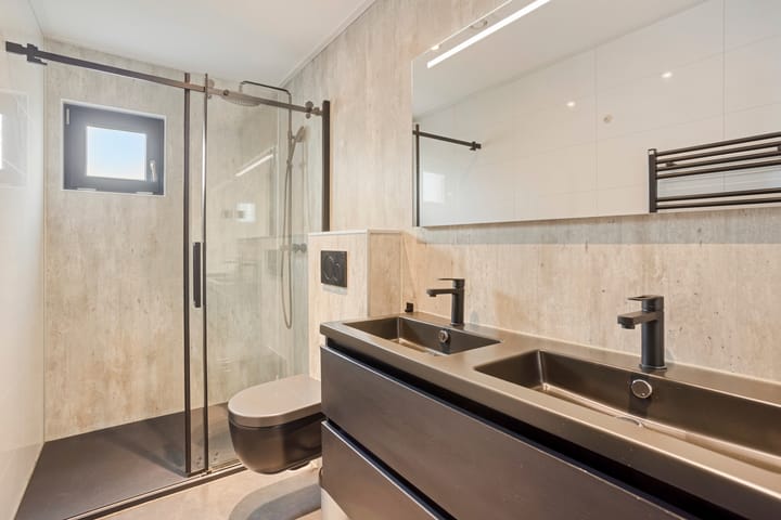 Vrijstaande woning te koop: Rijnbandijk 36-75, Maurik