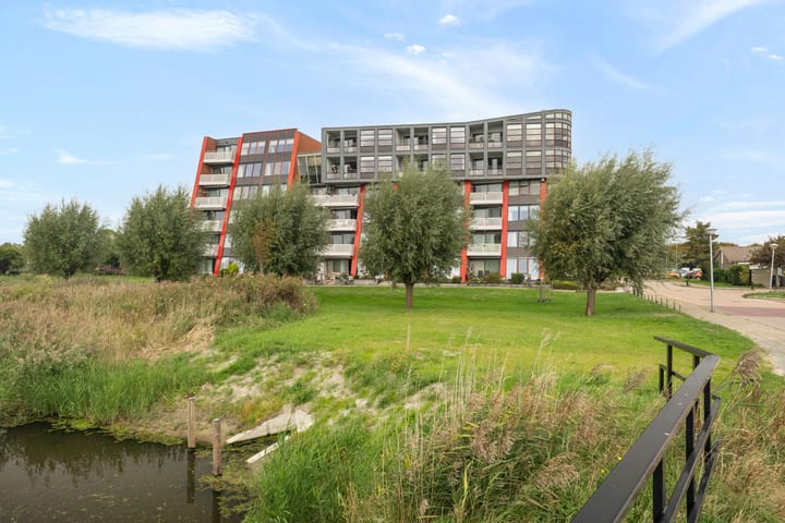 Appartement te koop: Landbouwstraat 308, Julianadorp