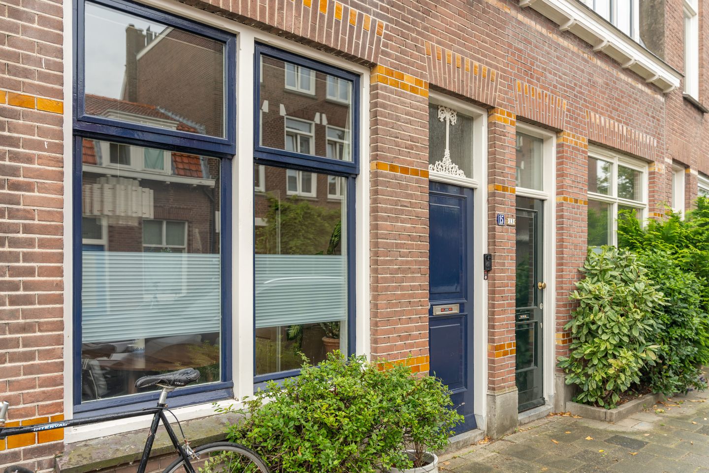 Photo 34 of Ferdinand Bolstraat 15