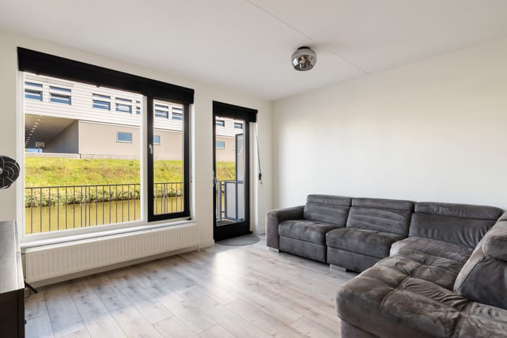Tussenwoning te koop: Hudson 36, 'S-Gravenhage