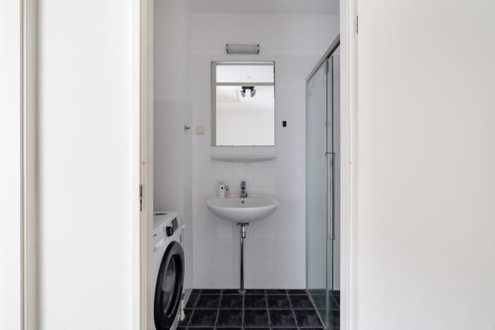 Tussenwoning te koop: Hudson 36, 'S-Gravenhage