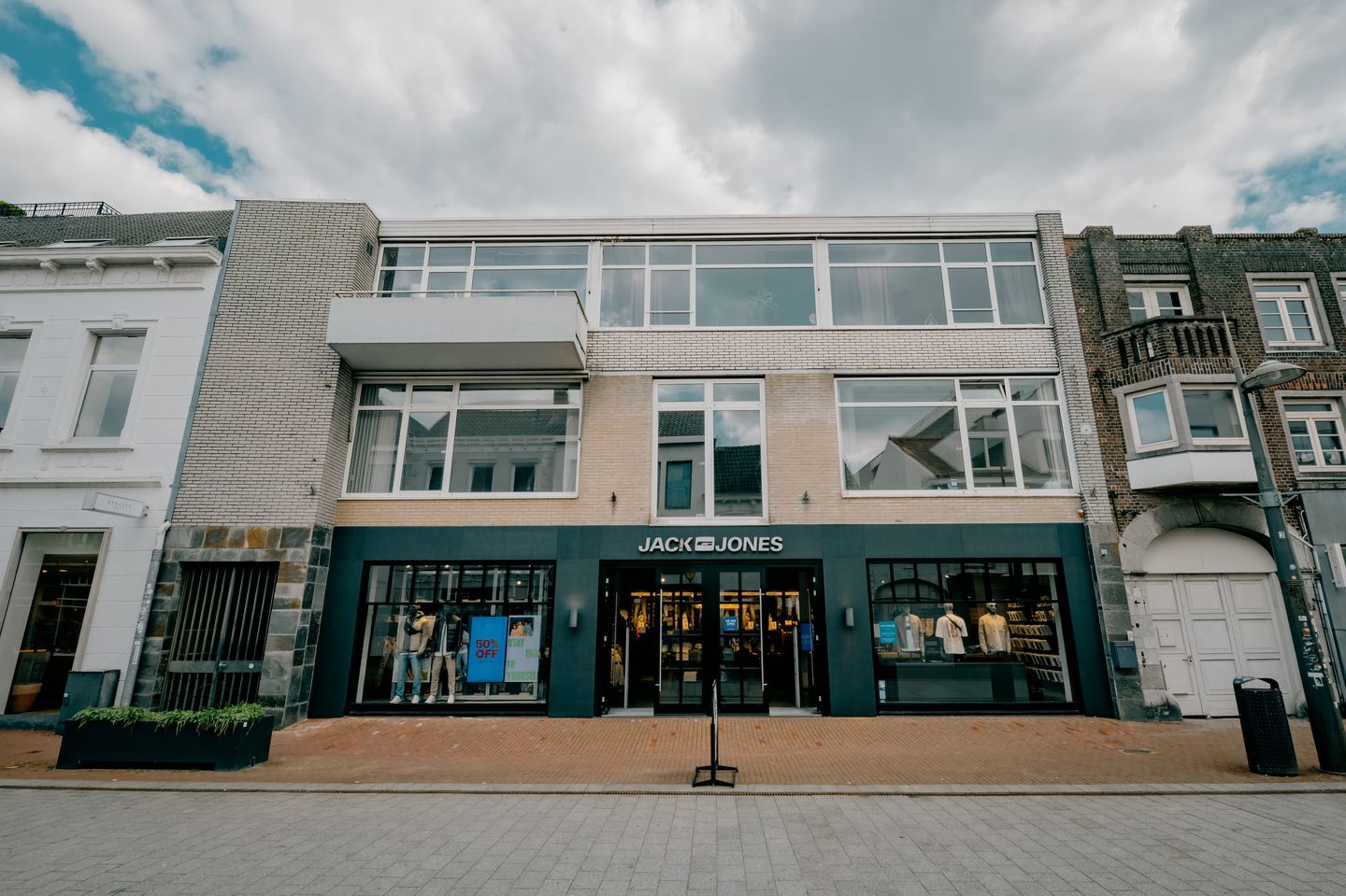 Bekijk foto 1 van Langstraat 3
