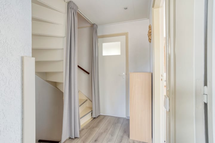 Hoekwoning te koop: Kasteel Annendaelstraat 38, Roermond