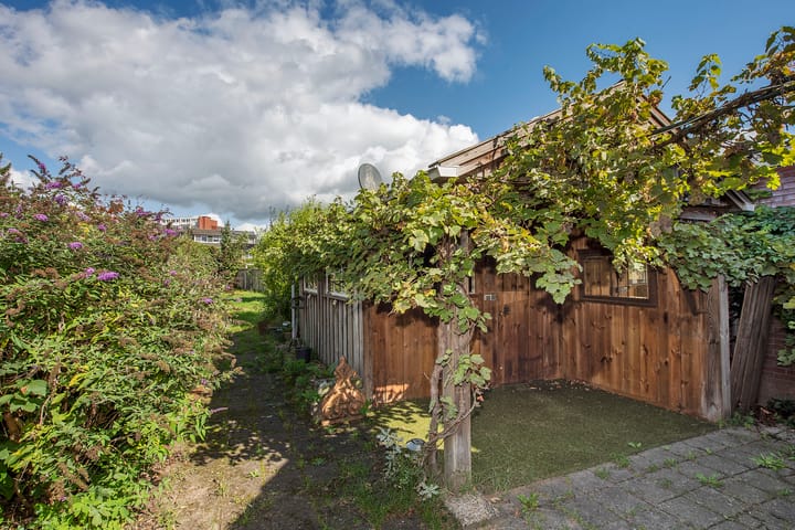 Twee-onder-één-kap te koop: Breemarsweg 228, Hengelo