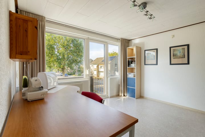 Hoekwoning te koop: Kasteel Annendaelstraat 38, Roermond