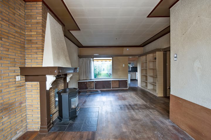Twee-onder-één-kap te koop: Breemarsweg 228, Hengelo
