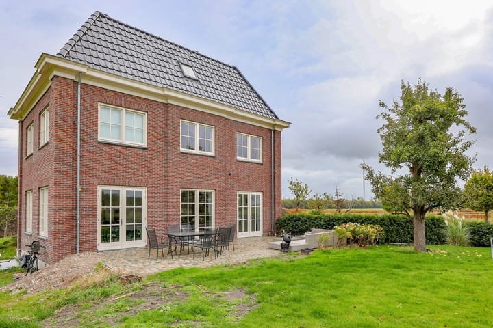 Vrijstaande woning te koop: Warmoesstraat 15, Almere