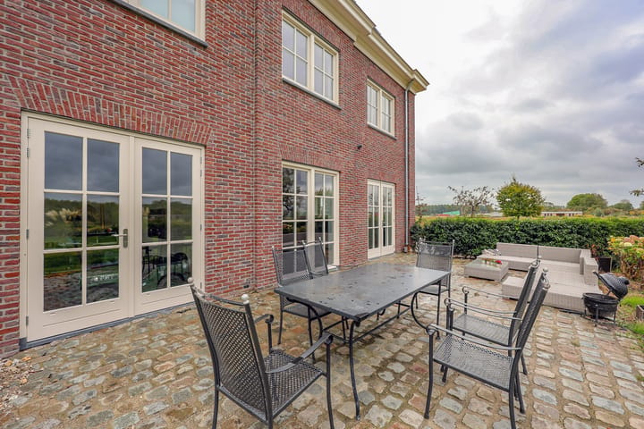 Vrijstaande woning te koop: Warmoesstraat 15, Almere