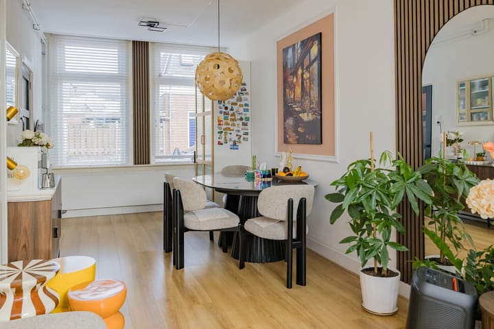 Tussenwoning te koop: Oost Indiëstraat 46, Haarlem