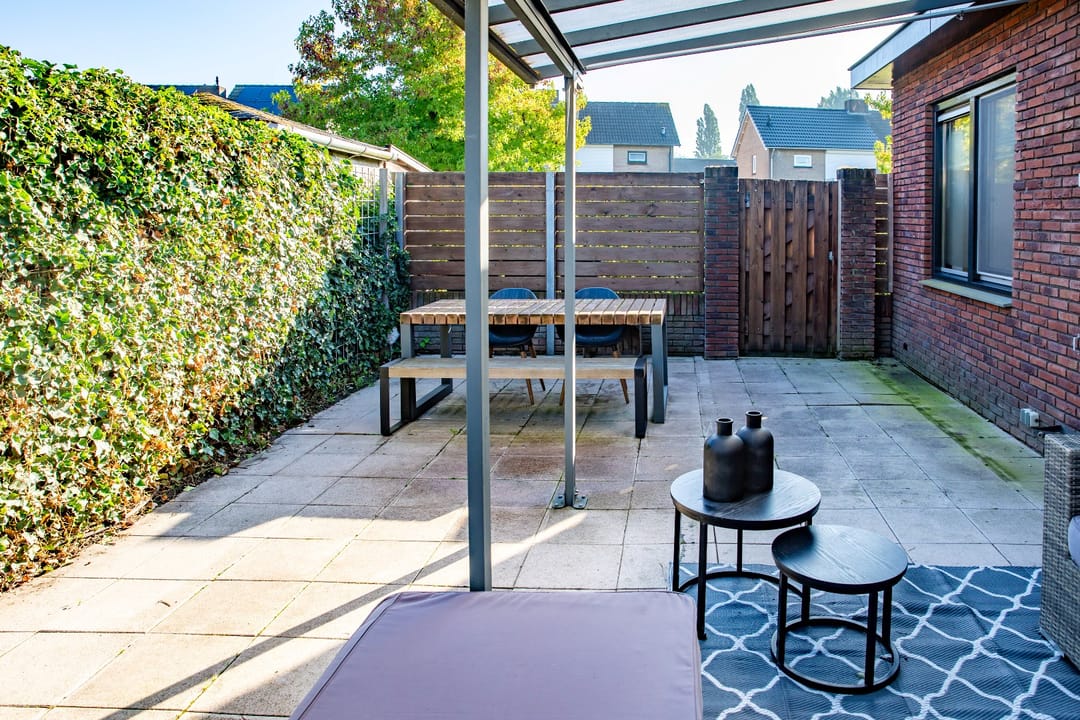 Photo 52 of Johannes Vermeerstraat 6