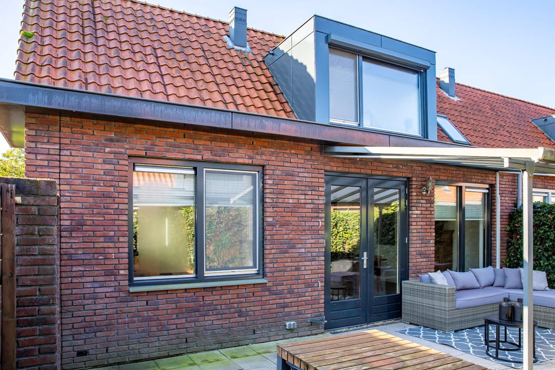 Photo 76 of Johannes Vermeerstraat 6