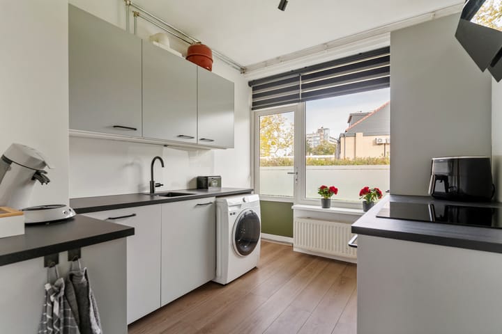 Foto 3 van Van Wijngaardenlaan 35