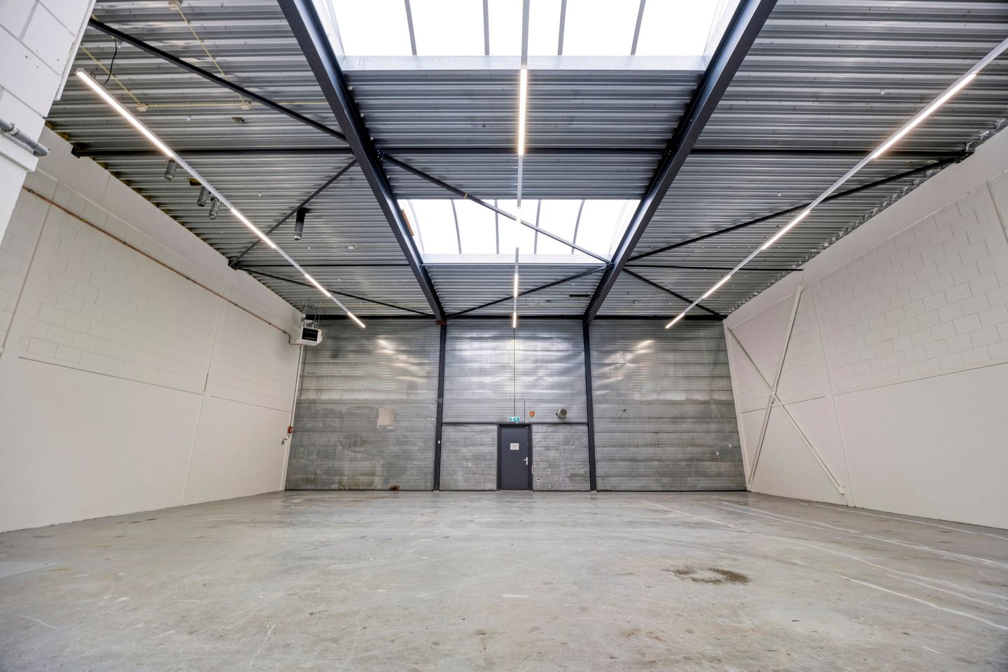 View photo 2 of Anthonetta Kuijlstraat 42