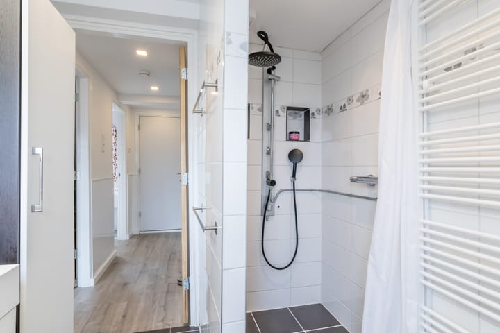 Tussenwoning te koop: Johan Evertsenstraat 18, Landgraaf