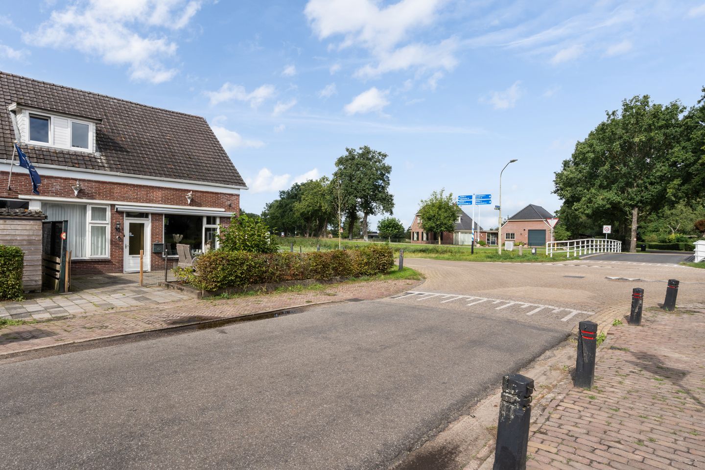 Foto 4 van Dorpsstraat 2