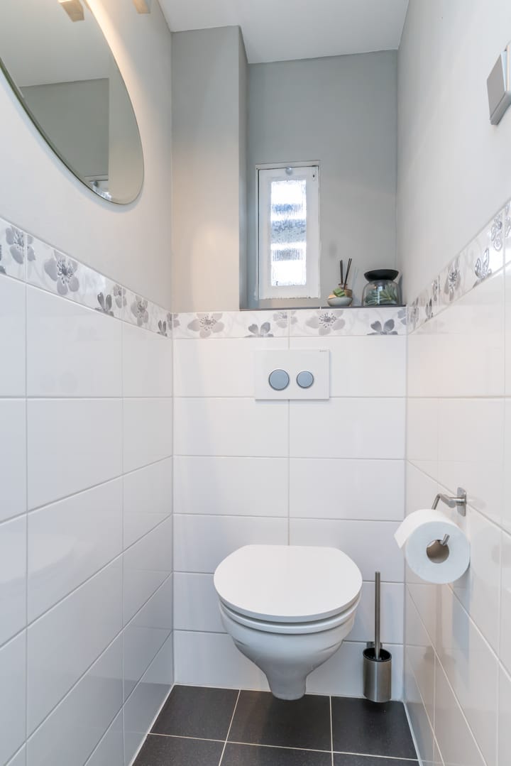 Tussenwoning te koop: Johan Evertsenstraat 18, Landgraaf