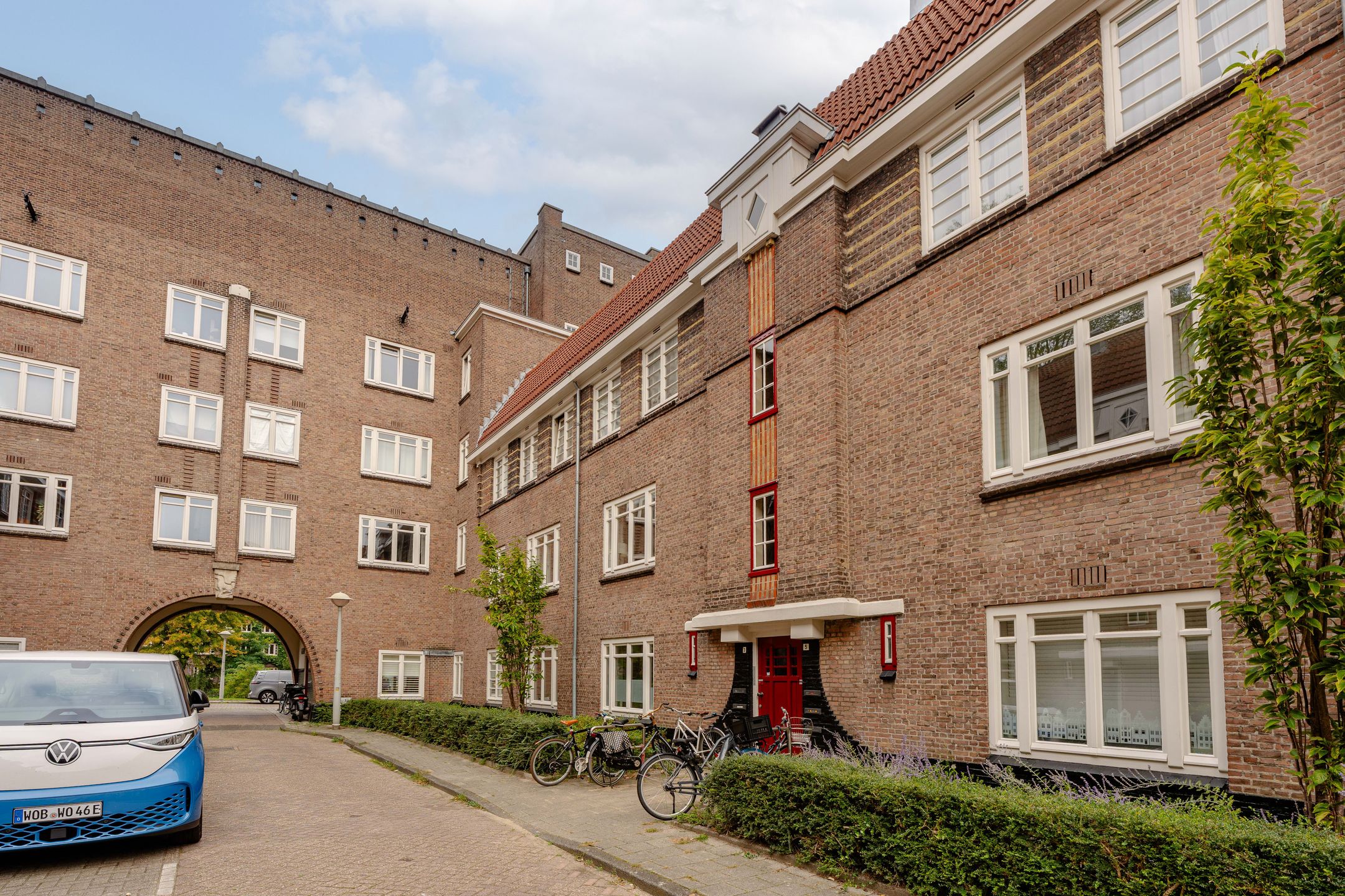 Photo 3 of Theseusstraat 3-H