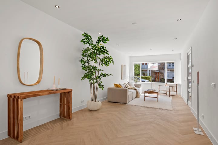 Tussenwoning te koop: Kamerlingh Onnesstraat 62, Haarlem