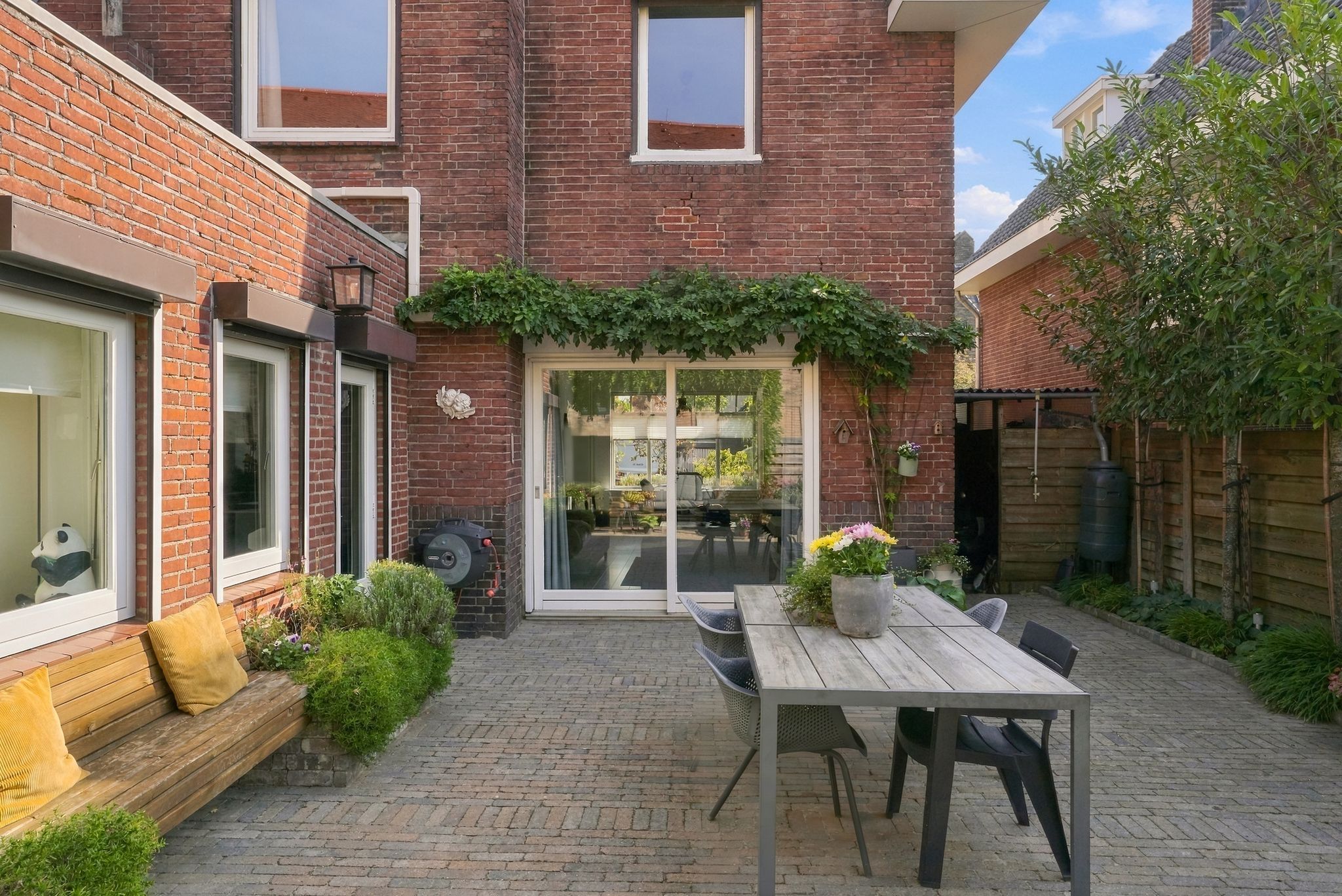 Photo 24 of St. Josephstraat 11