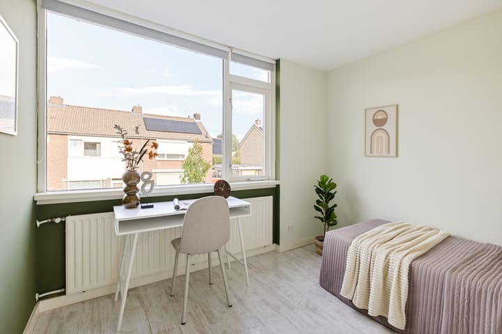 Tussenwoning te koop: Prins Willem-Alexandersingel 11, Beesd