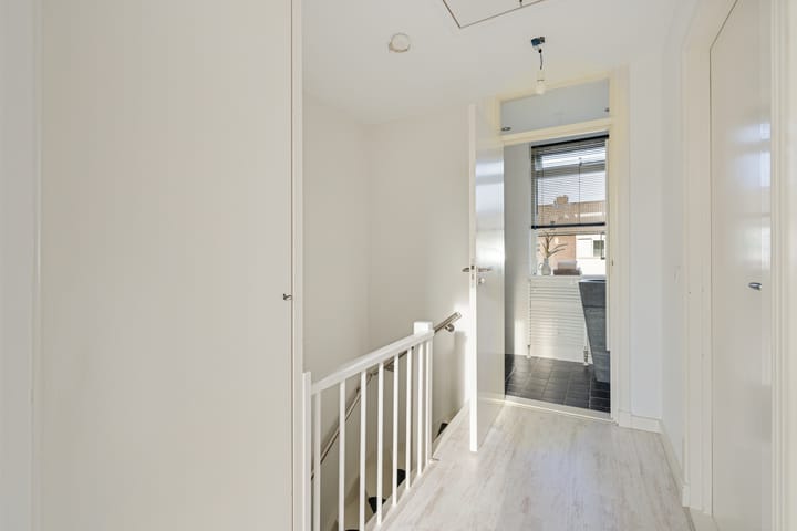 Tussenwoning te koop: Prins Willem-Alexandersingel 11, Beesd