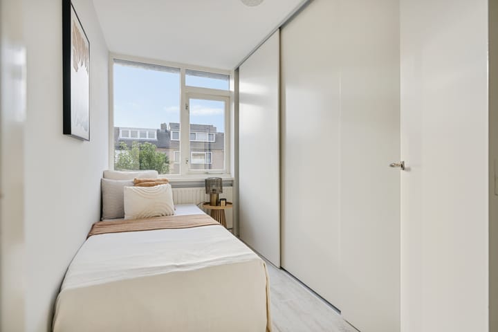 Tussenwoning te koop: Prins Willem-Alexandersingel 11, Beesd