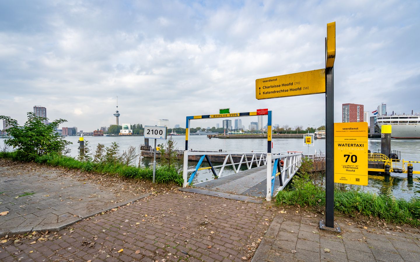 Photo 29 of Dokstraat 43