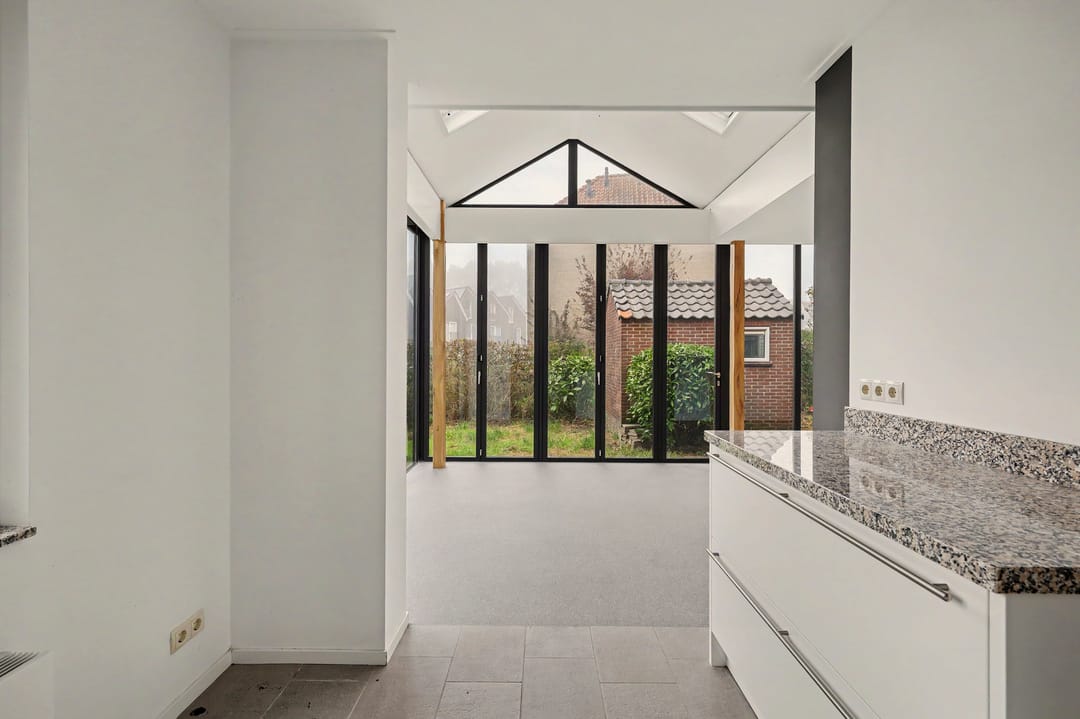 Photo 11 of Commandeursstraat 26